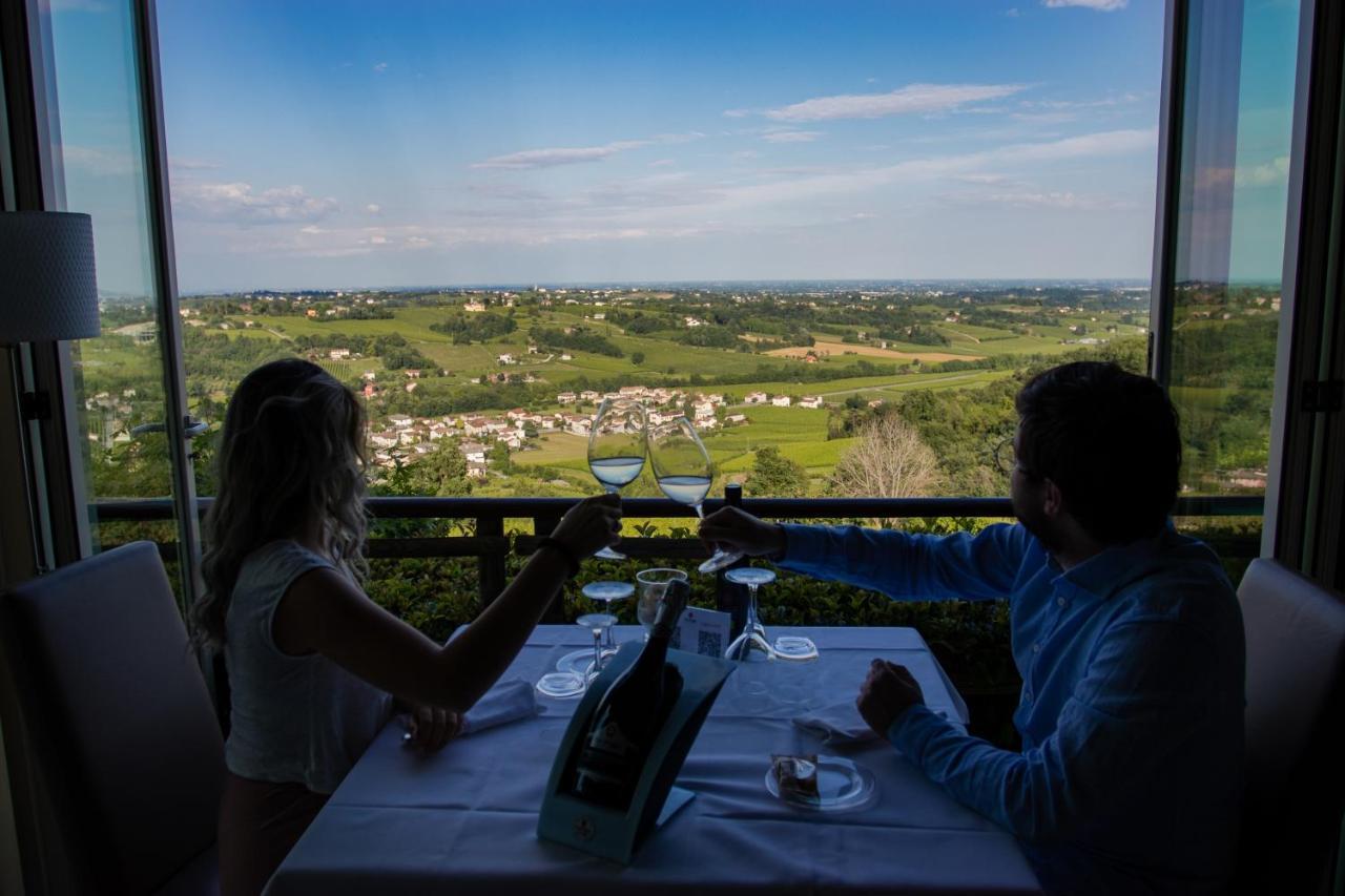 Villa Del Poggio Prosecco Bike Hotel San Pietro Di Feletto Kültér fotó
